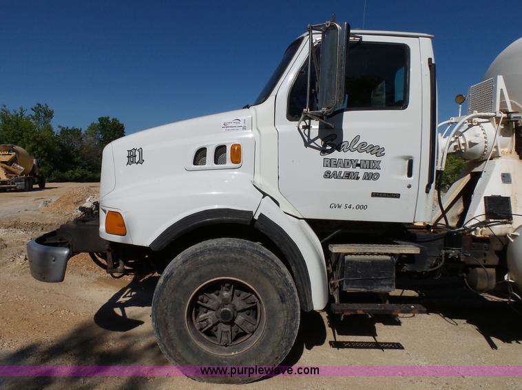image for item L2025 1999 Sterling A9500 mixer truck