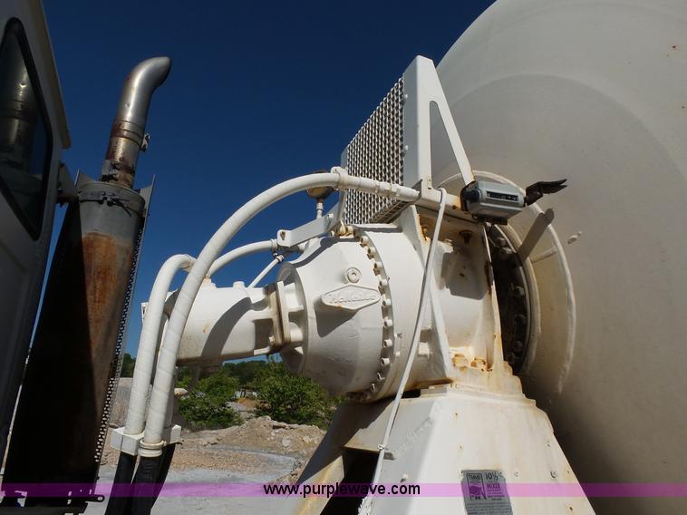 image for item L2025 1999 Sterling A9500 mixer truck