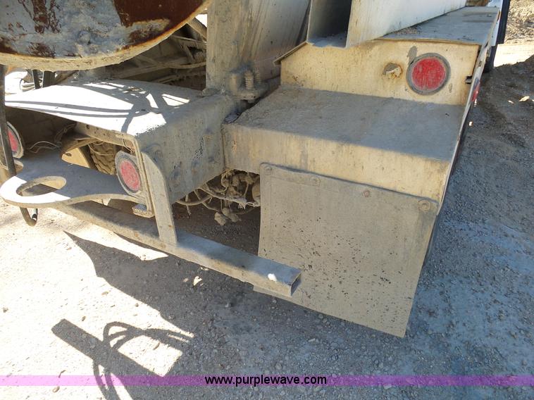 image for item L2025 1999 Sterling A9500 mixer truck