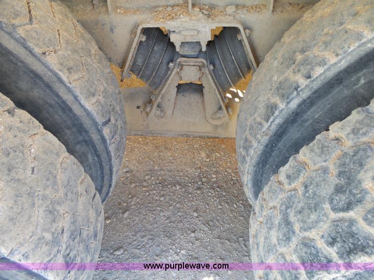 image for item L2025 1999 Sterling A9500 mixer truck