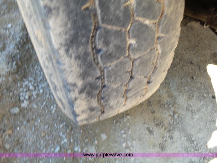 image for item L2025 1999 Sterling A9500 mixer truck