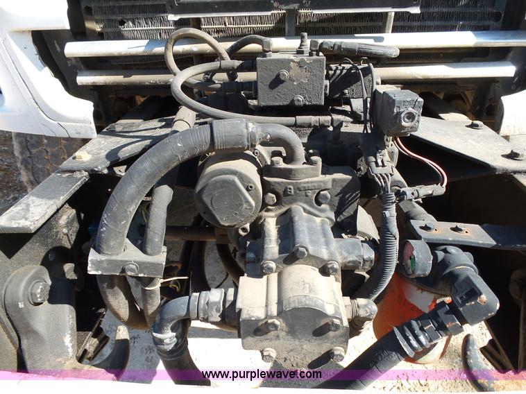 image for item L2025 1999 Sterling A9500 mixer truck