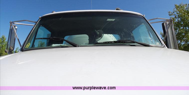 image for item L2025 1999 Sterling A9500 mixer truck