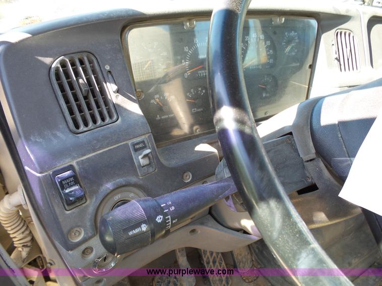 image for item L2025 1999 Sterling A9500 mixer truck