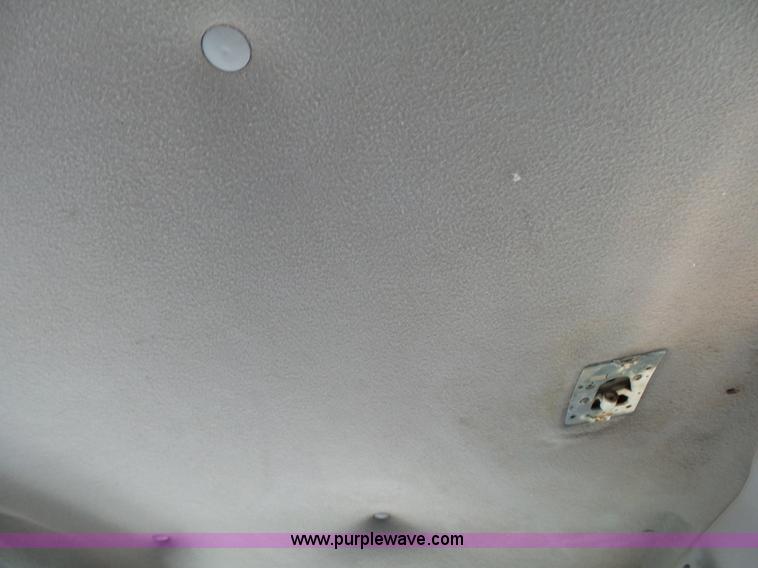 image for item L2025 1999 Sterling A9500 mixer truck