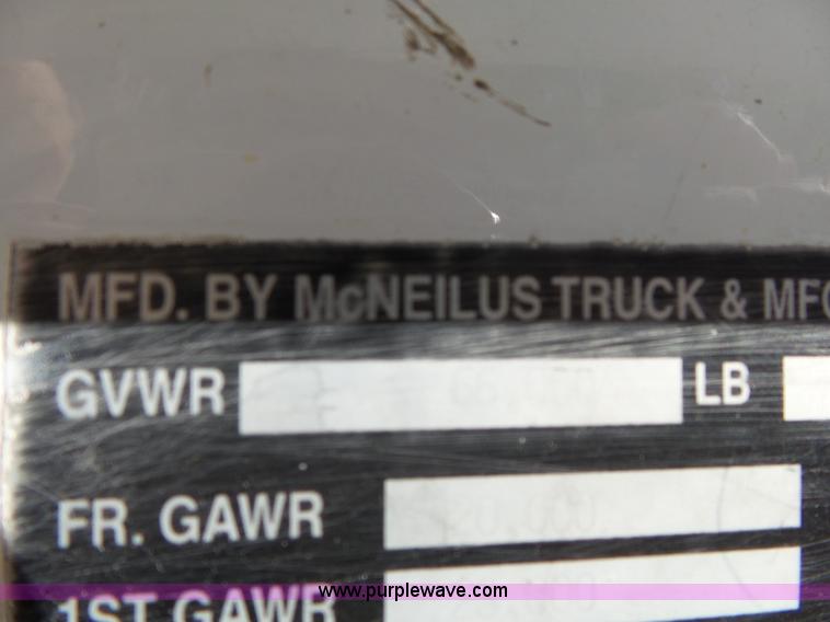 image for item L2025 1999 Sterling A9500 mixer truck