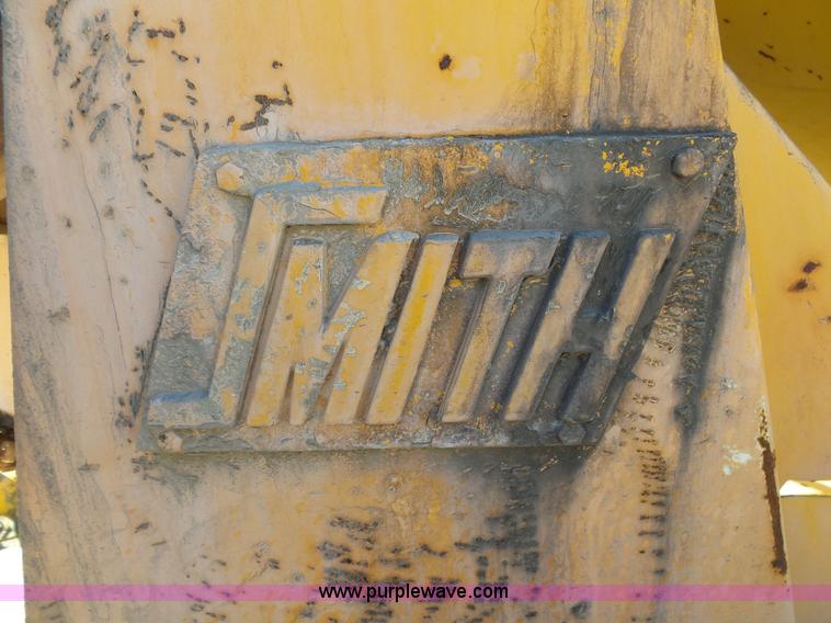 image for item L2026 1997 Ford LT8000 mixer truck