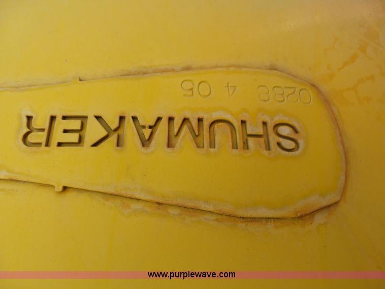 image for item L2026 1997 Ford LT8000 mixer truck