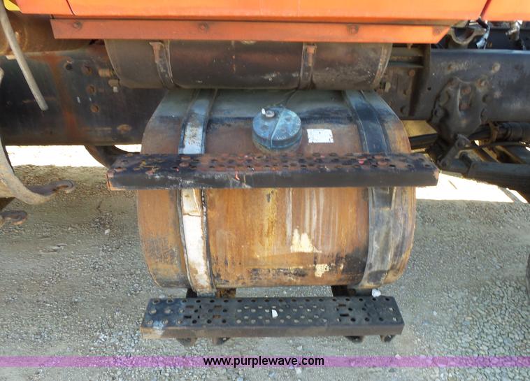 image for item L2026 1997 Ford LT8000 mixer truck