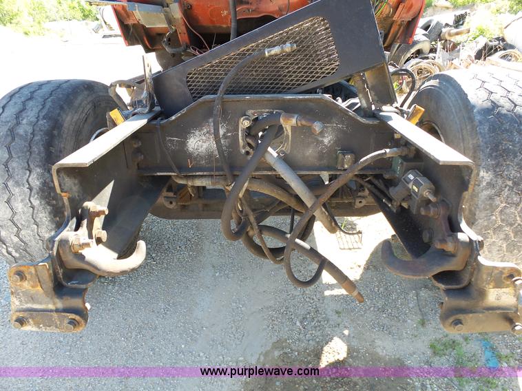 image for item L2026 1997 Ford LT8000 mixer truck