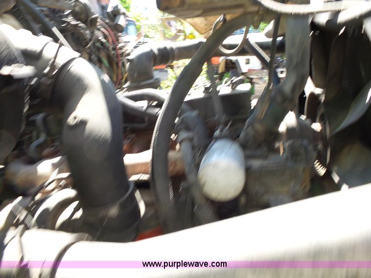 image for item L2027 1994 Ford LT8000 mixer truck