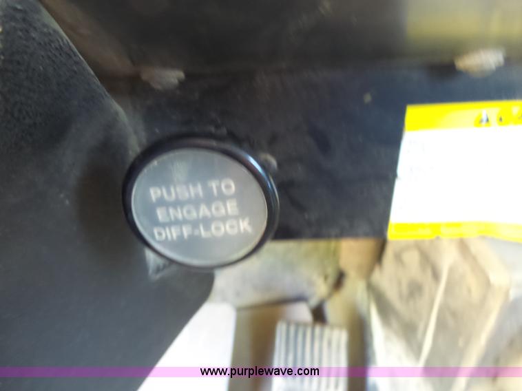 image for item L2031 1998 International 1840 mixer truck