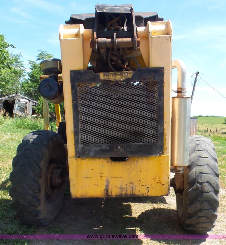 image for item L5251 1981 Pettibone B66 telehandler