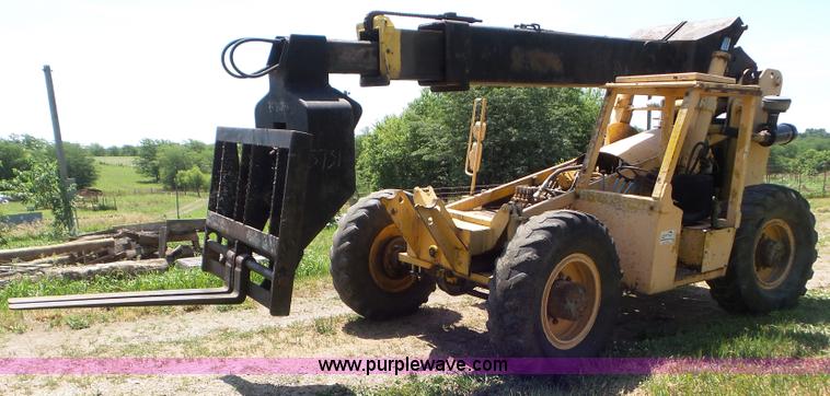 image for item L5251 1981 Pettibone B66 telehandler