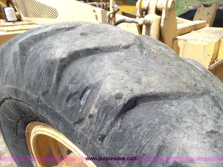 image for item L5251 1981 Pettibone B66 telehandler