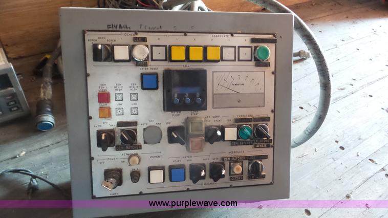 image for item L5266 Ross Gom 100 Uniplant concrete plant