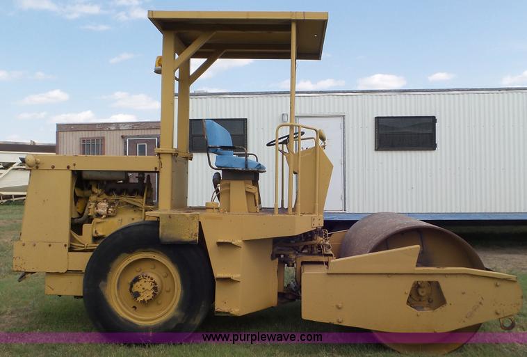 image for item L5272 Raygo single drum roller