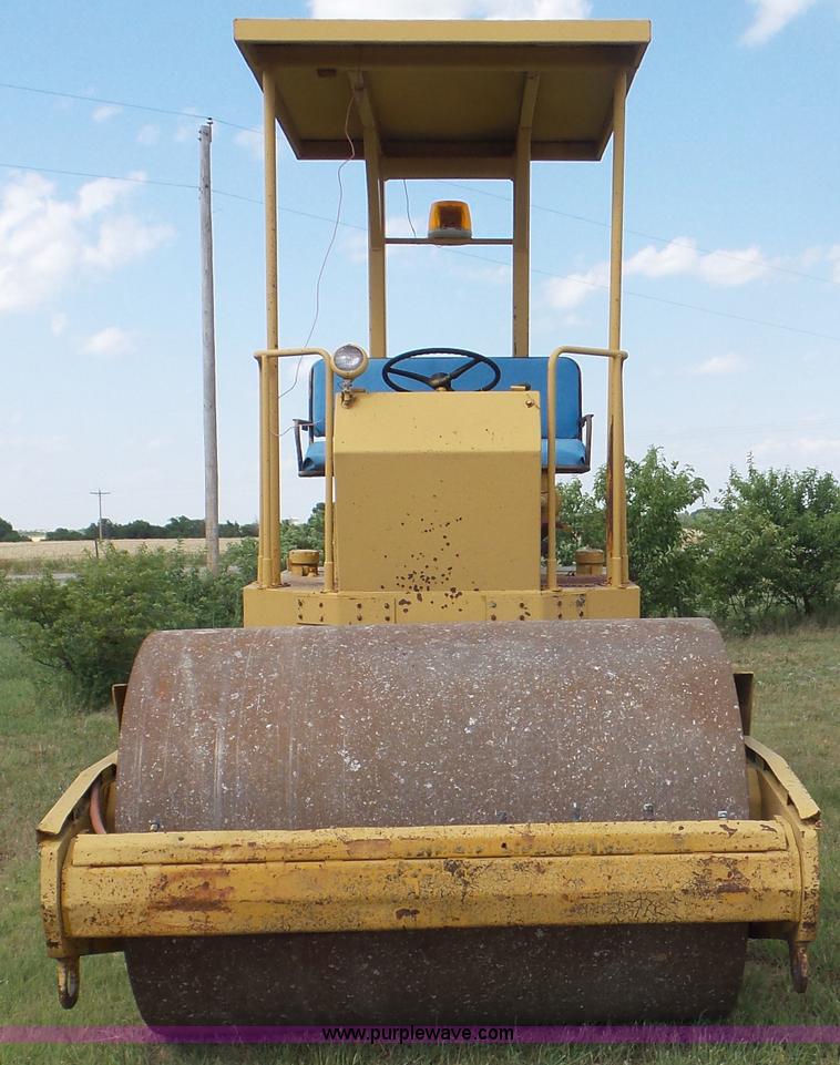 image for item L5272 Raygo single drum roller