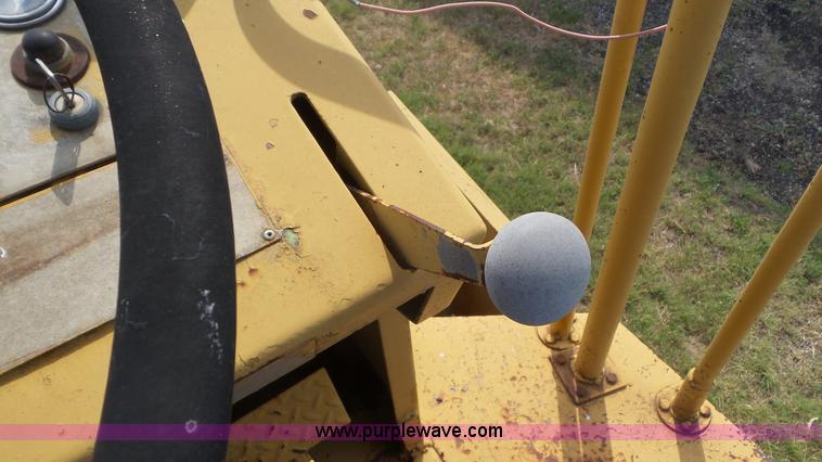 image for item L5272 Raygo single drum roller