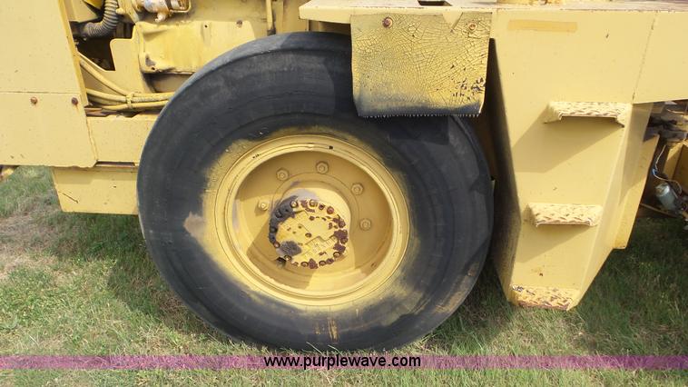 image for item L5272 Raygo single drum roller