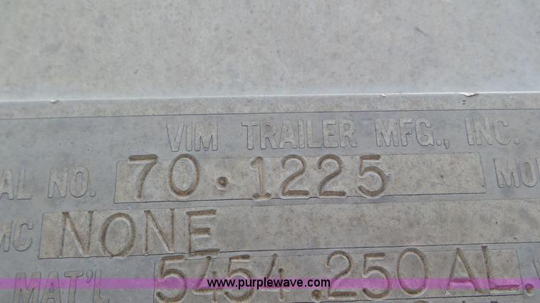 image for item L5280 1971 VIM asphalt trailer