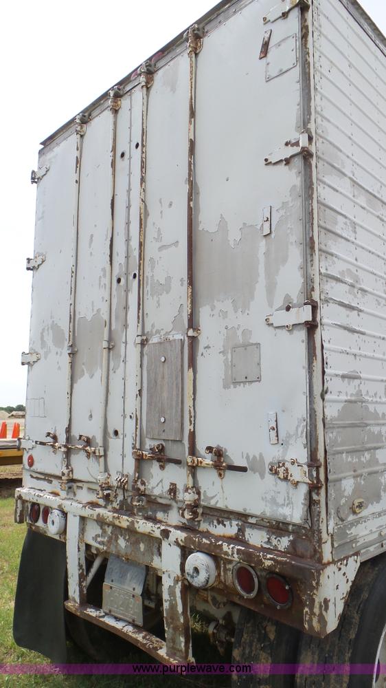 image for item L5281 Caterpillar SR-4 generator