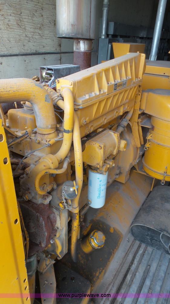 image for item L5281 Caterpillar SR-4 generator