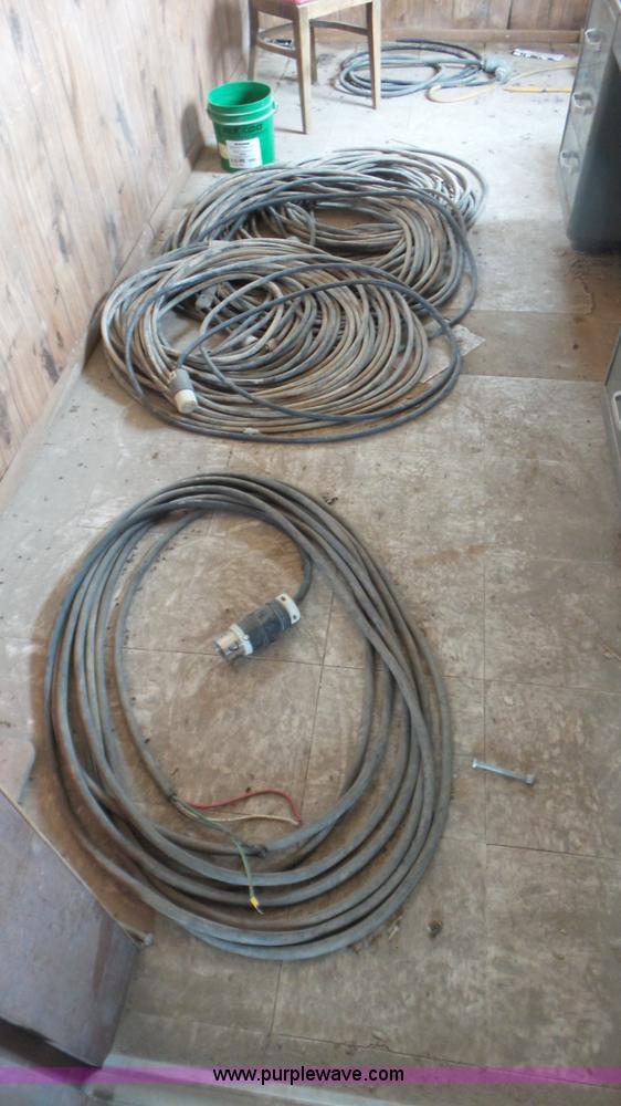 image for item L5281 Caterpillar SR-4 generator