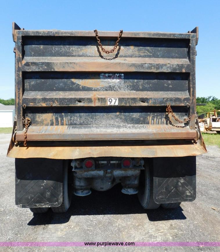 image for item L5878 1991 Freightliner dump truck