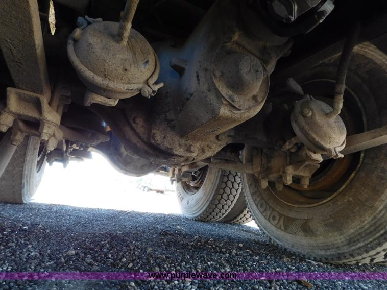 image for item L5878 1991 Freightliner dump truck