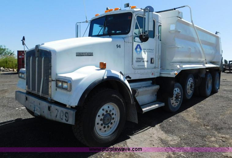image for item L5879 1996 Kenworth W900 dump truck