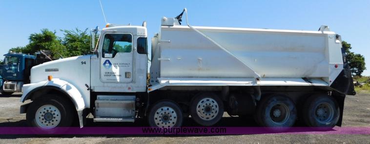 image for item L5879 1996 Kenworth W900 dump truck