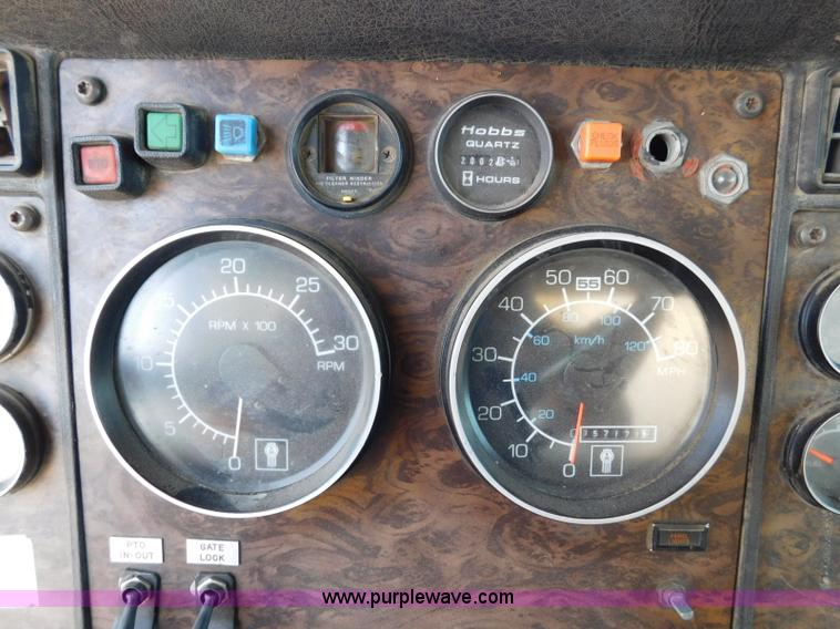 image for item L5879 1996 Kenworth W900 dump truck