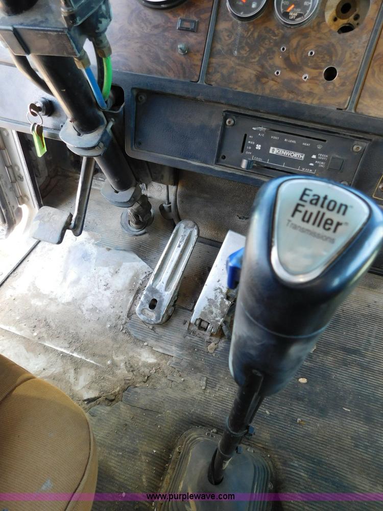 image for item L5879 1996 Kenworth W900 dump truck