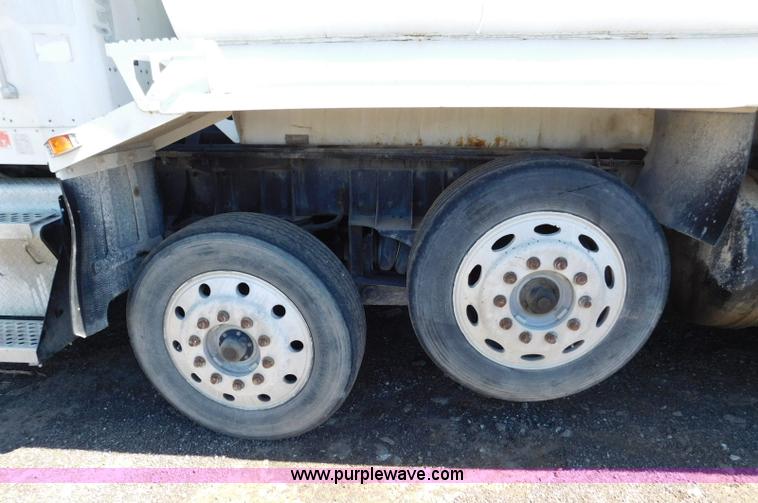 image for item L5879 1996 Kenworth W900 dump truck