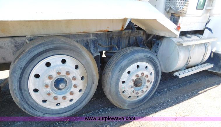 image for item L5879 1996 Kenworth W900 dump truck