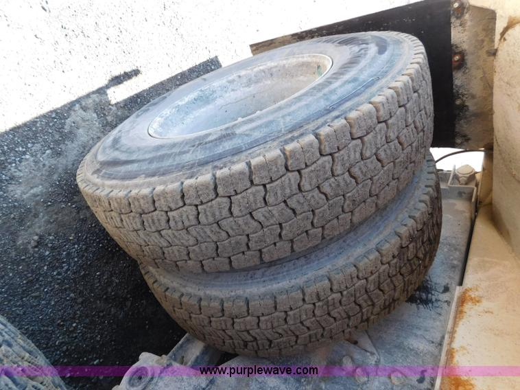 image for item L5879 1996 Kenworth W900 dump truck