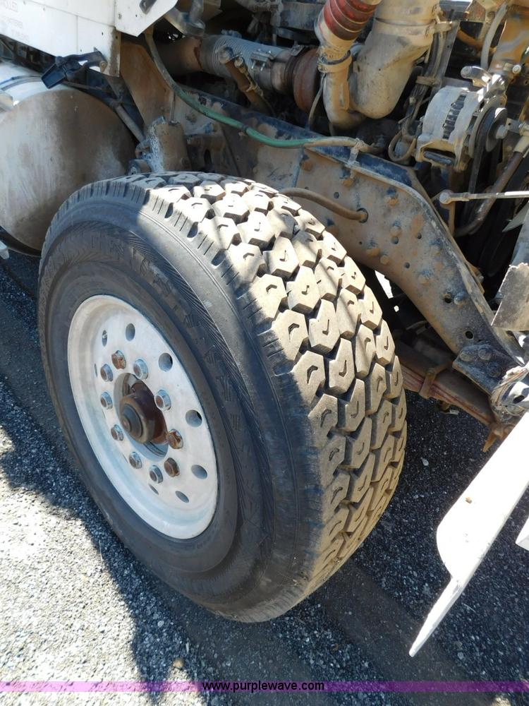 image for item L5879 1996 Kenworth W900 dump truck