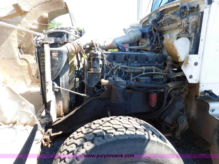 image for item L5879 1996 Kenworth W900 dump truck