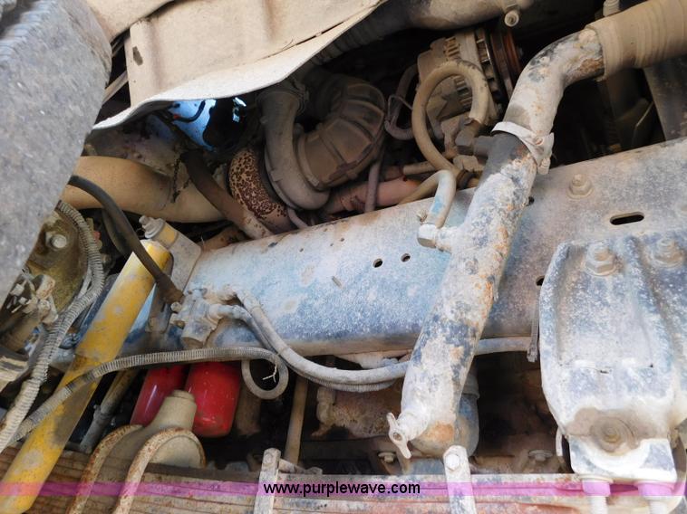 image for item L5880 1995 Freightliner FLD dump truck