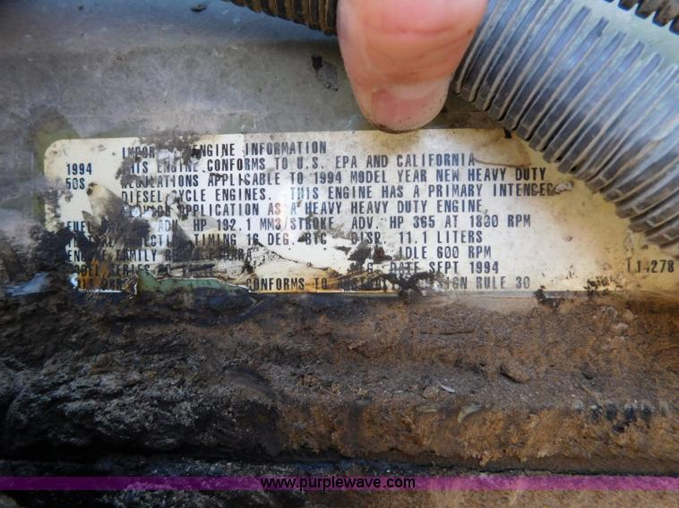 image for item L5880 1995 Freightliner FLD dump truck