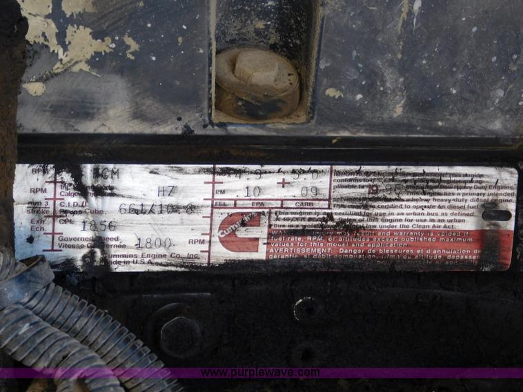 image for item L5881 1995 Freightliner FLD dump truck