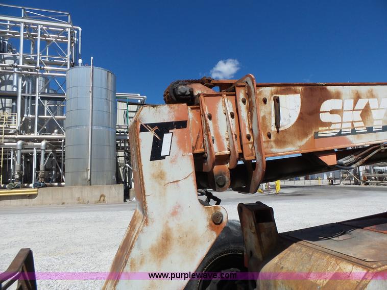image for item L6088 Sky Trak 6036 telehandler