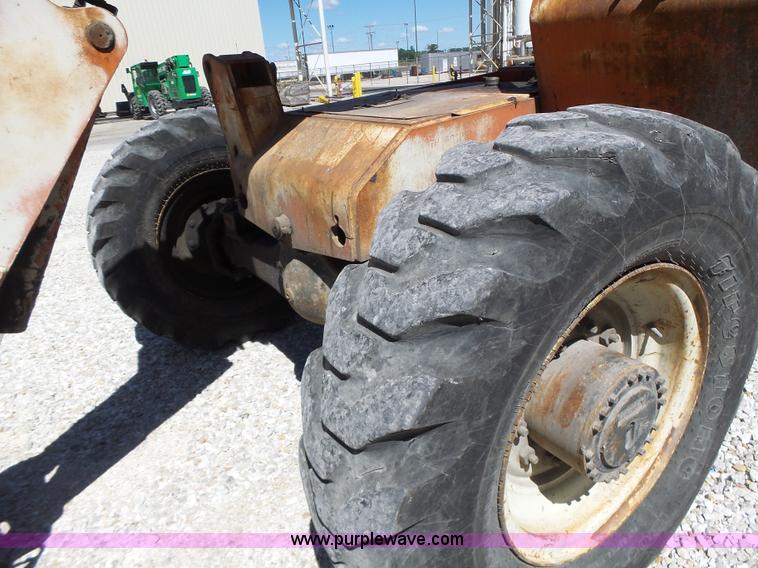 image for item L6088 Sky Trak 6036 telehandler