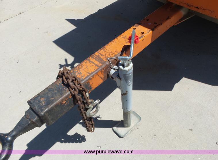 image for item L6100 Joy air compressor