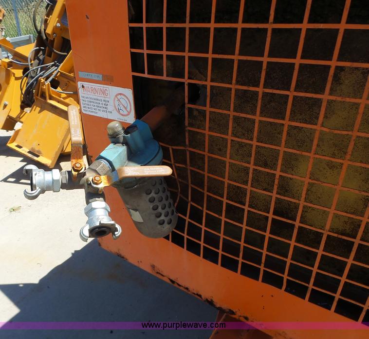 image for item L6100 Joy air compressor