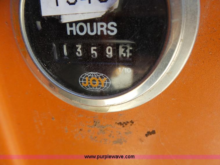 image for item L6100 Joy air compressor