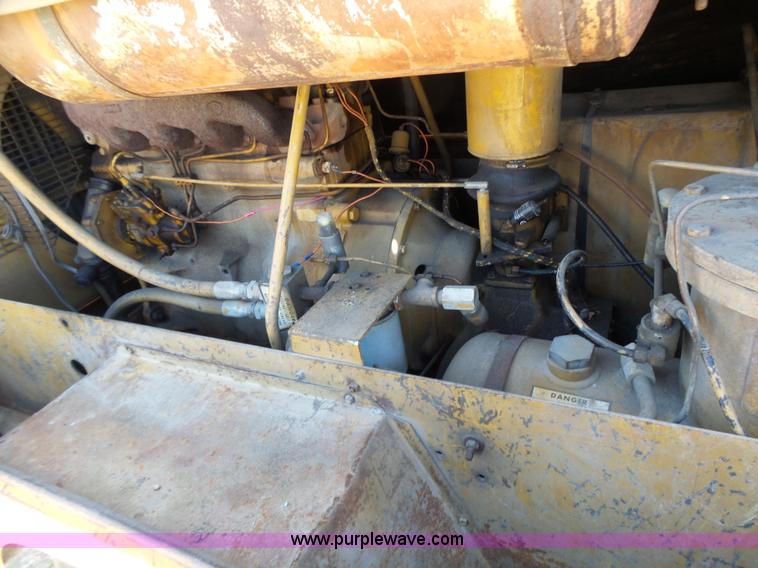 image for item L6100 Joy air compressor