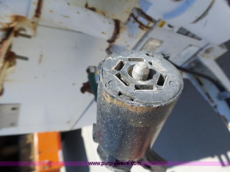 image for item L6101 Sullair 175DPQ air compressor