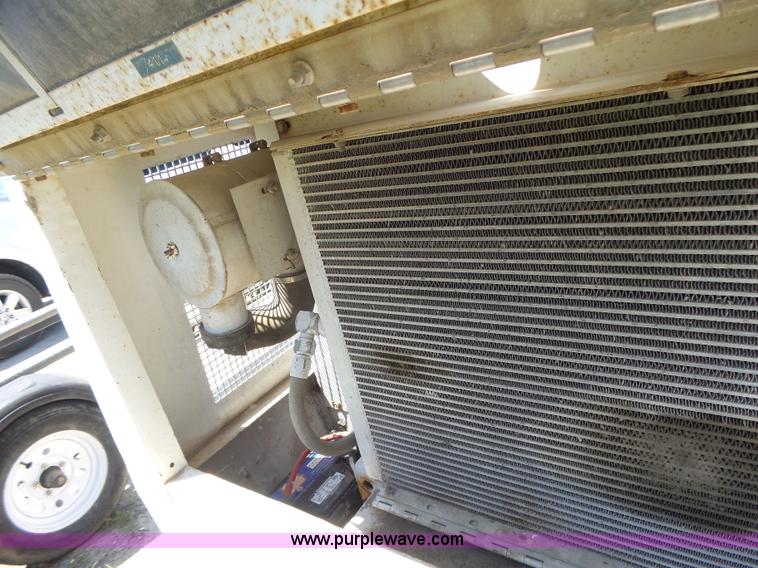 image for item L6101 Sullair 175DPQ air compressor